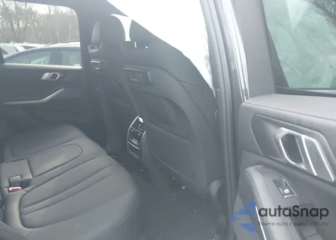 2019 BMW X5 xDrive40I z USA, uszkodzony, nr VIN 5UXCR6C52KLL37590